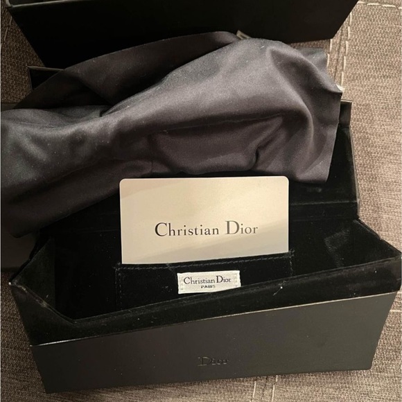 Brand New Dior Sunglasses - Picture 4 of 7
